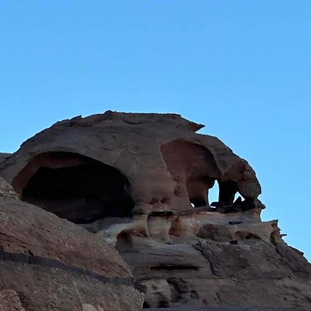 Petra Pass Hostel Вади Муса Екстериор снимка