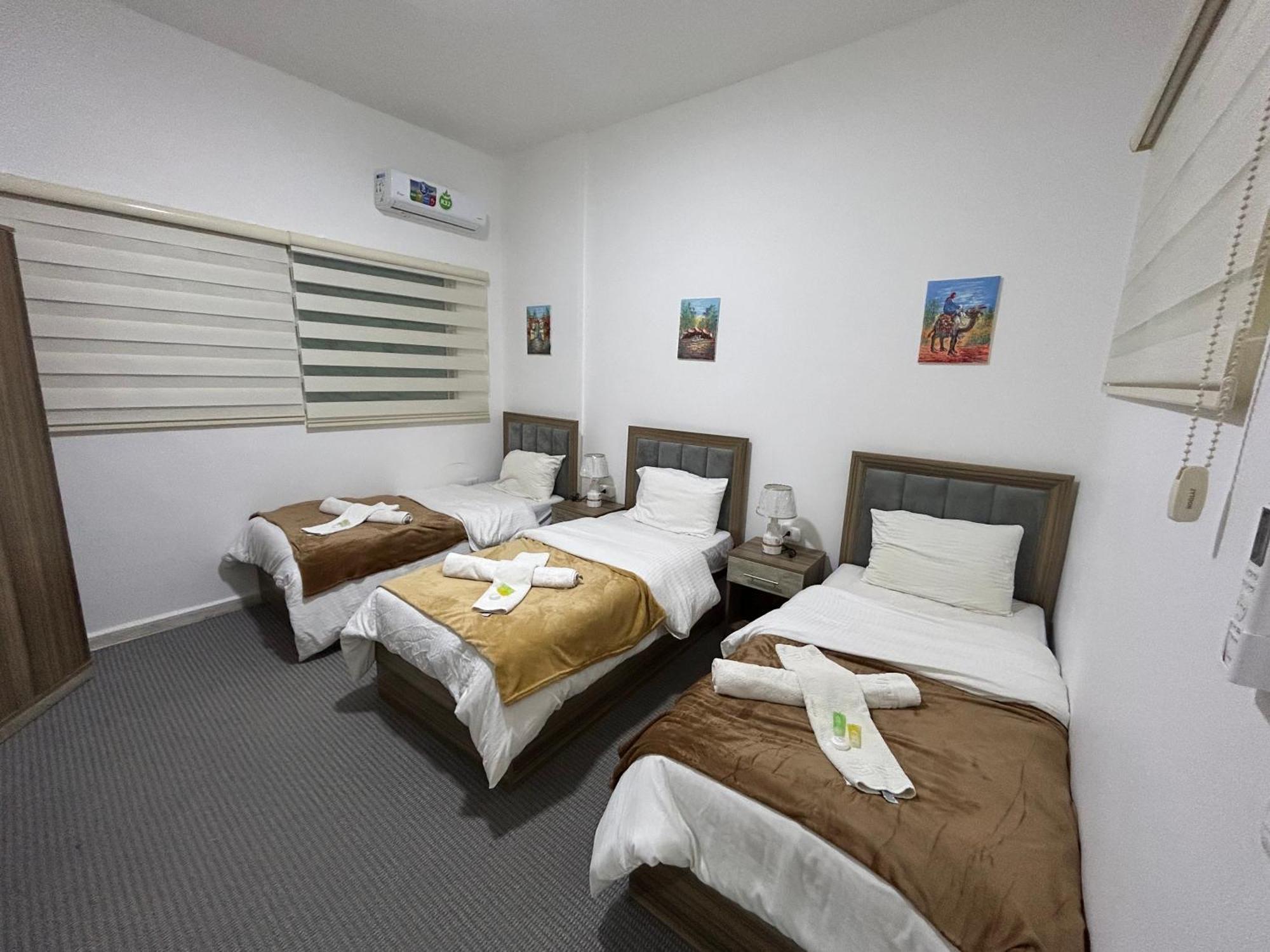 Petra Pass Hostel Вади Муса Екстериор снимка